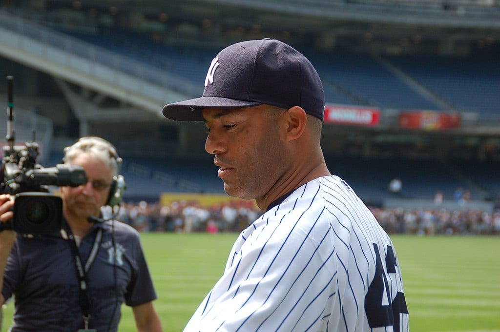 1024px-Mariano_Rivera_during_team_photo_day_8-5-12_7719826546